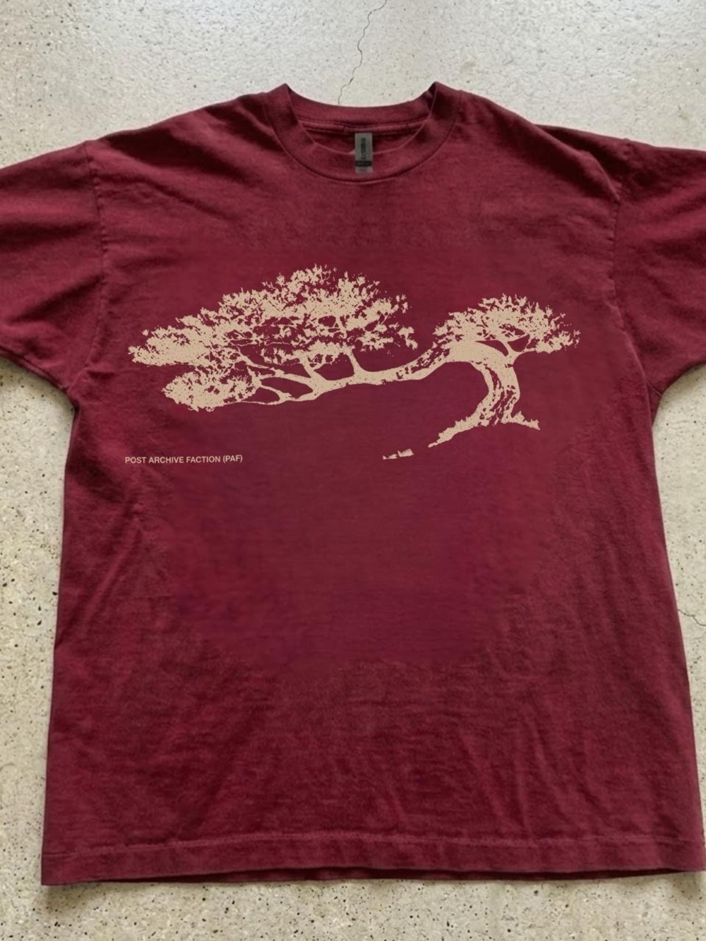 Gildan Maroon Short-Sleeve Tee with Beige Tree Graphic